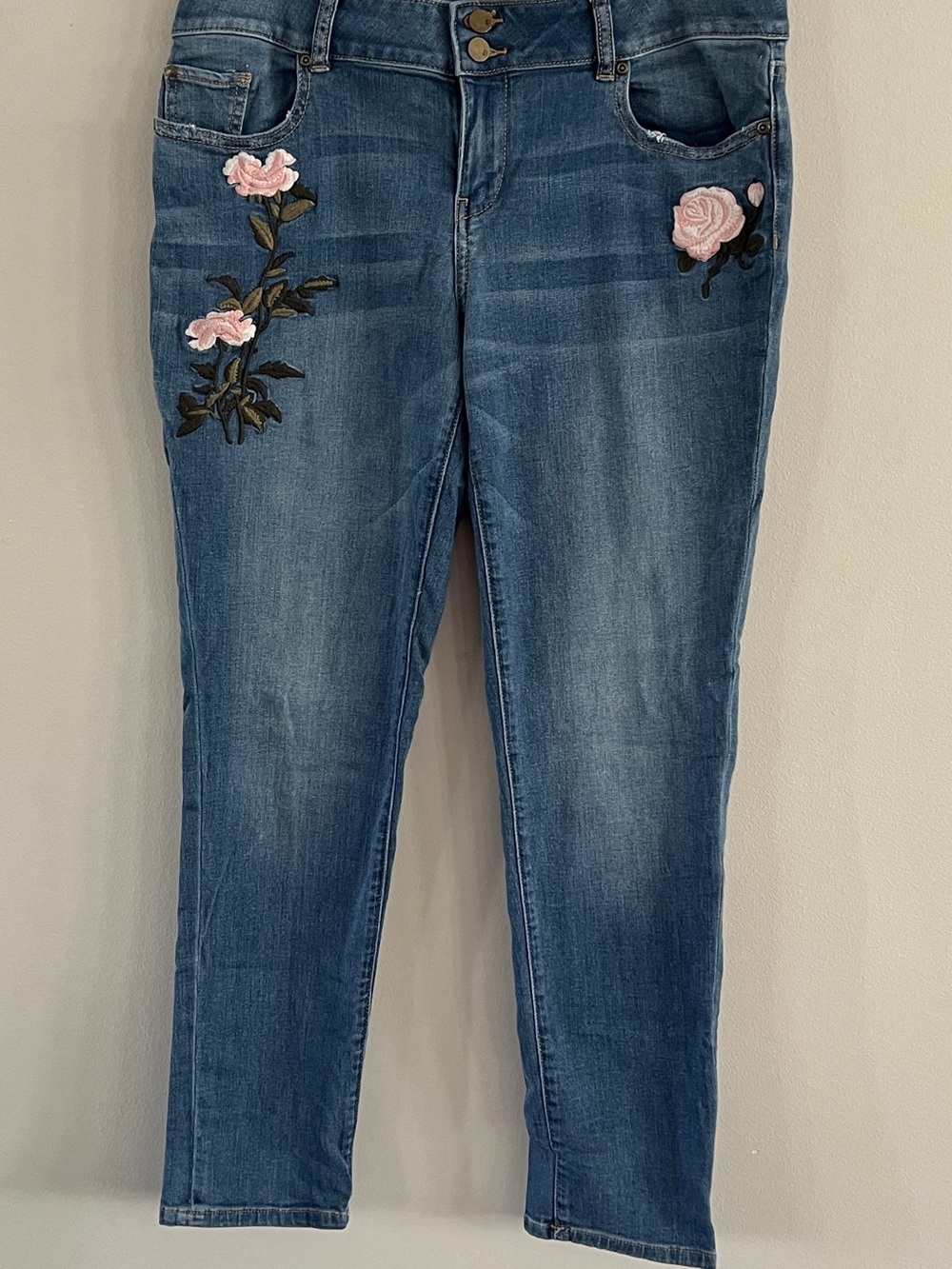 New York & Company Blue Skinny Jeans with Pink Rose Embroidery